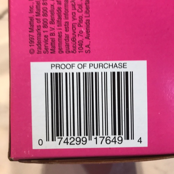 1997 Valentine Barbie doll - Picture 8 of 8